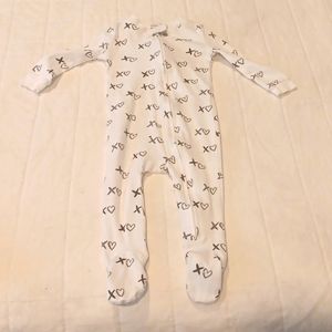 NWOT Pottery Barn Kids Footed PJ'S